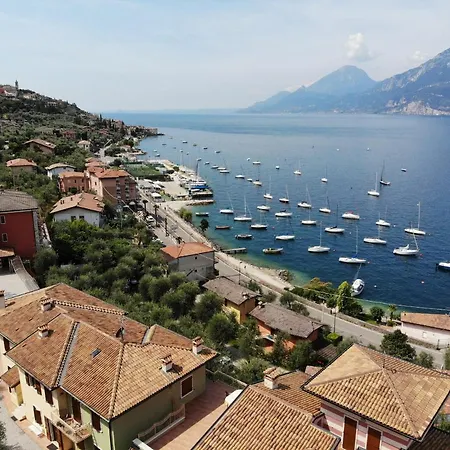 מלון דירות Casa Maria 3*