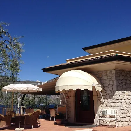 מלון דירות Casa Maria אסנצה די ברנצונה