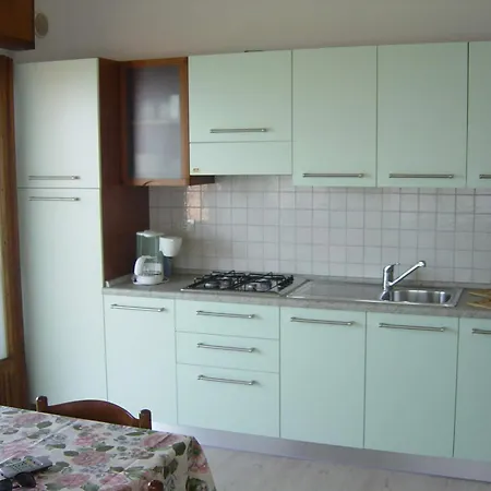 Casa Maria 아파트호텔 아센자디브렌조네