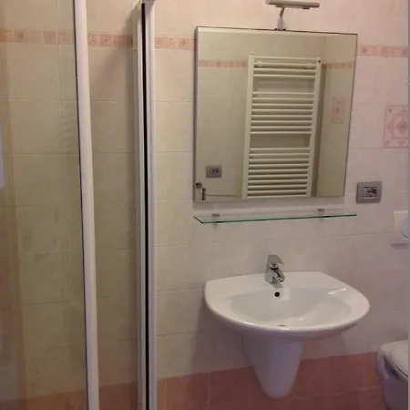 Casa Maria 아센자디브렌조네