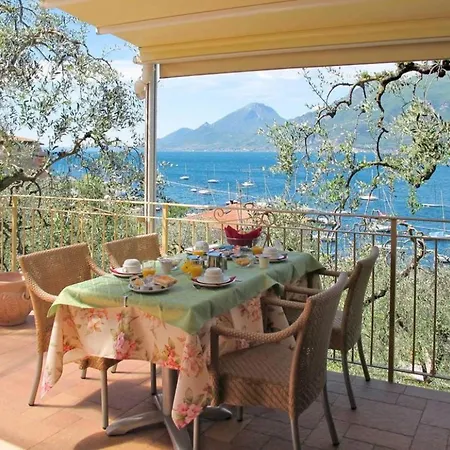 Casa Maria 3* 아센자디브렌조네